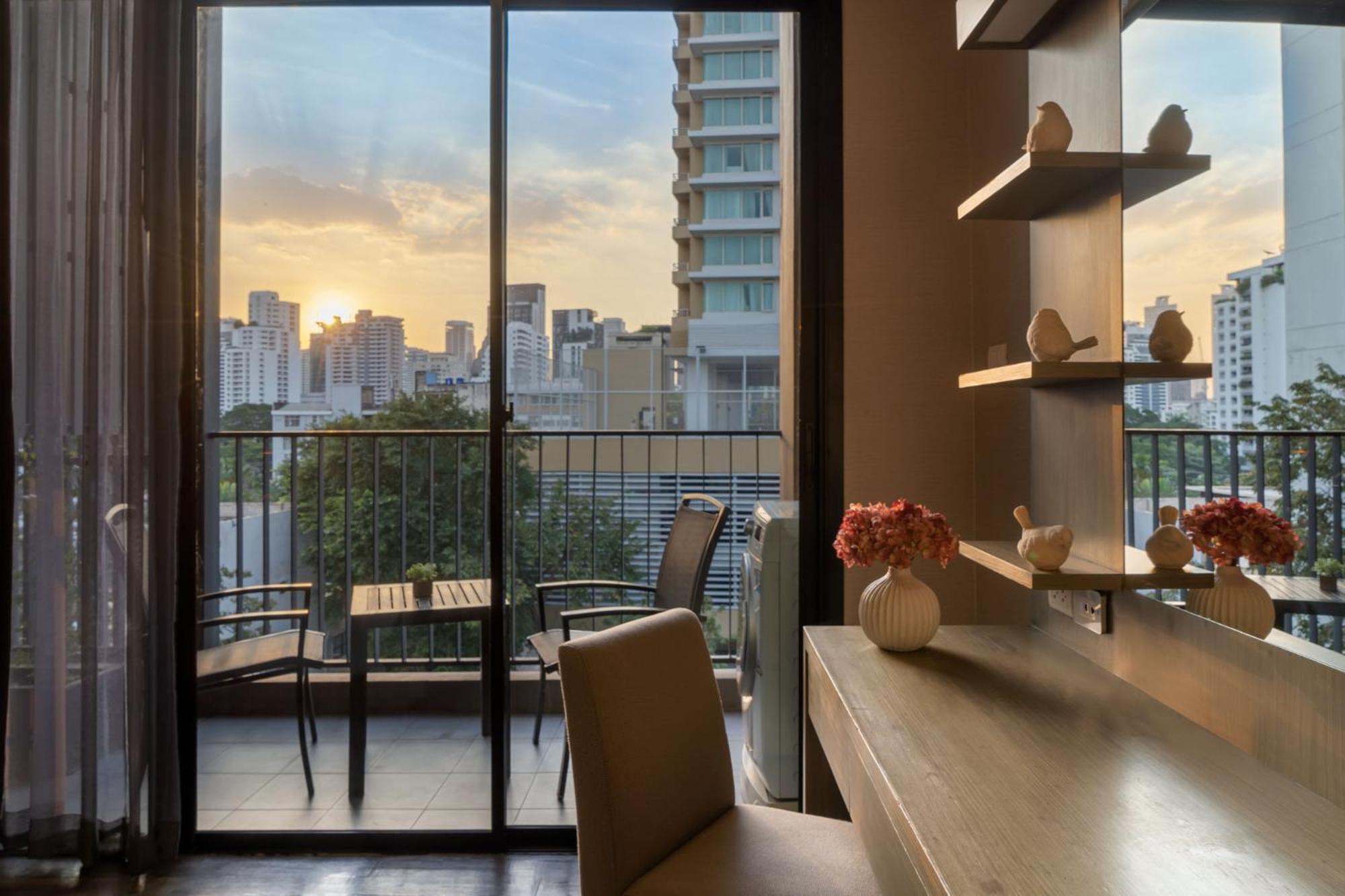 Metropolis Suites Bangkok, Tapestry Collection By Hilton Экстерьер фото