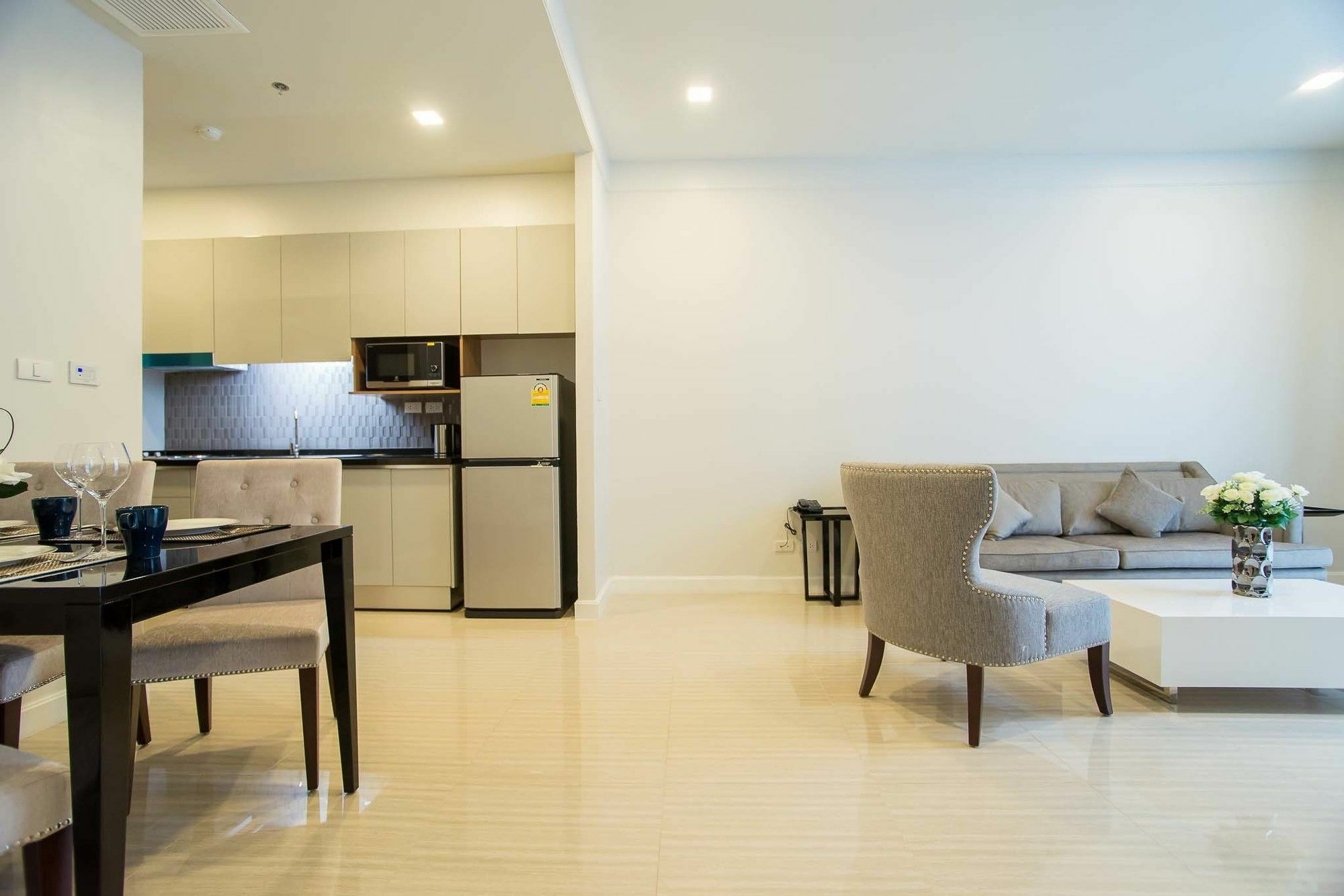 Metropolis Suites Bangkok, Tapestry Collection By Hilton Экстерьер фото